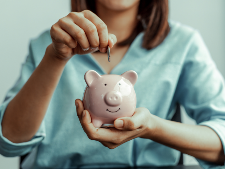 Top 10 Money Tips for Singles